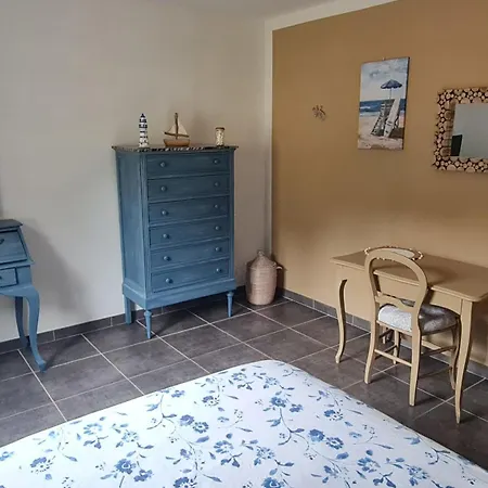 Les Lauriers Fleuris Bed & Breakfast *